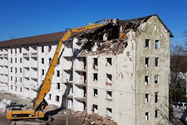 excavator building demolition